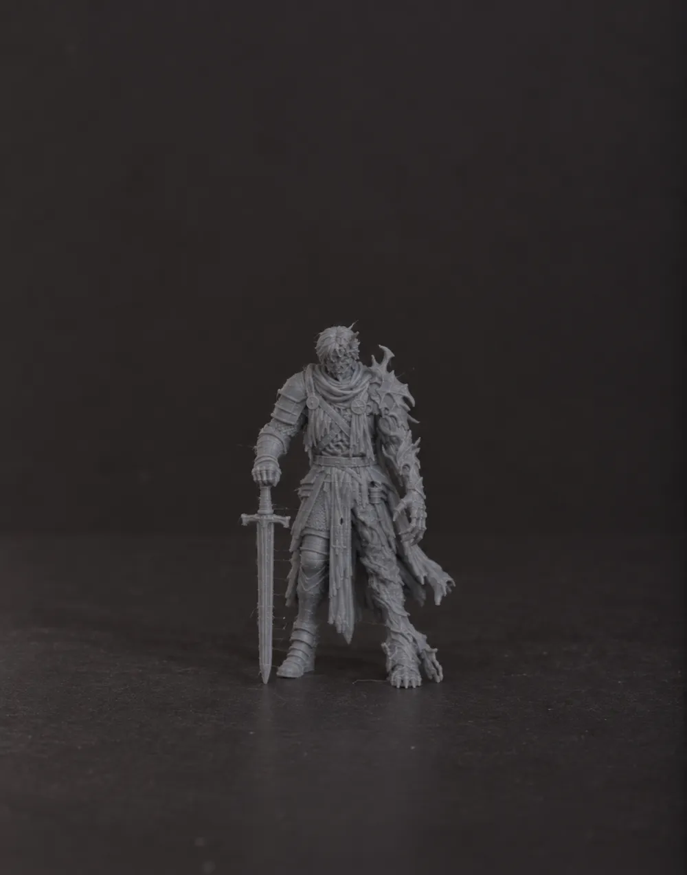 Man Without Reflection 32mm, photo 2 of 4 - Man Without Reflection 32mm Miniatures