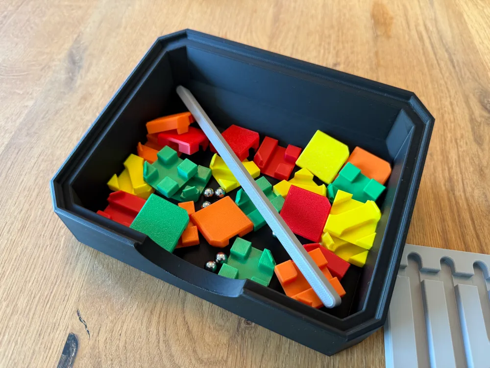 Marble Logic - A Captivating Puzzle Game, photo 3 of 4 - Interlocking & 3D Puzzles, self contained