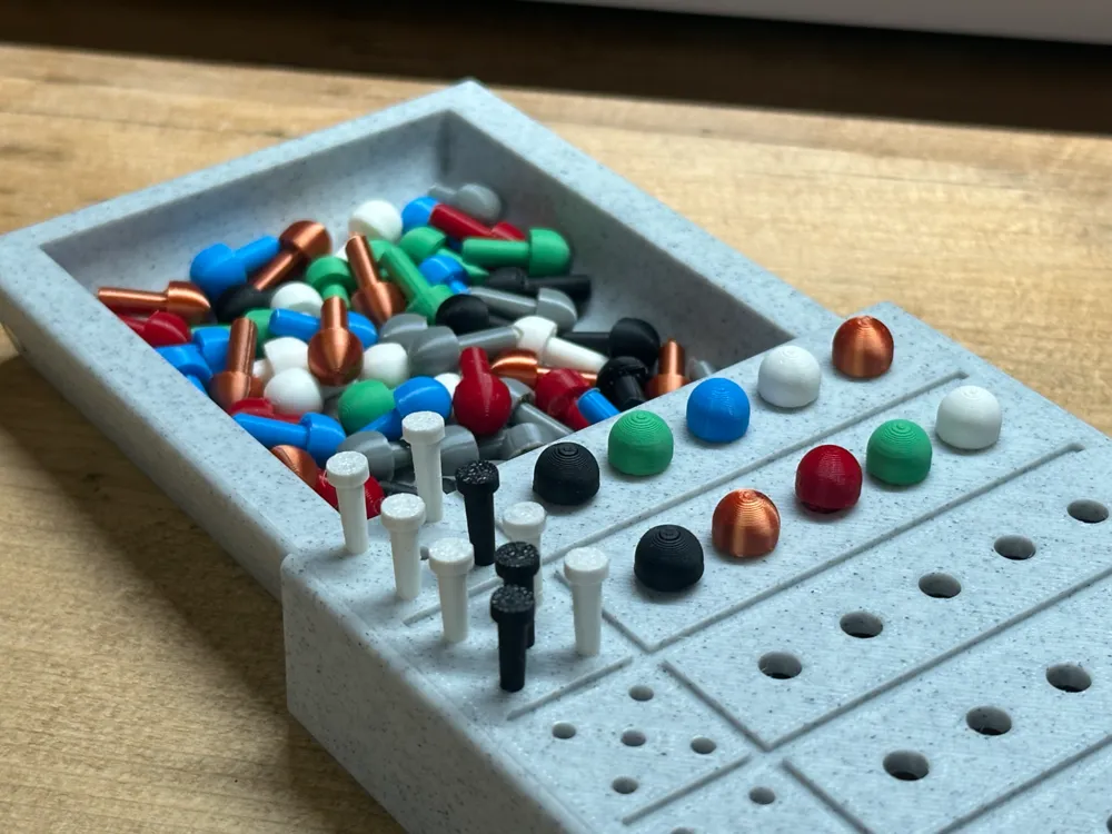 Mastermind Board Game n=5, photo 2 of 4 - Classic Board Games & Game Sets, Board Games & Tabletop