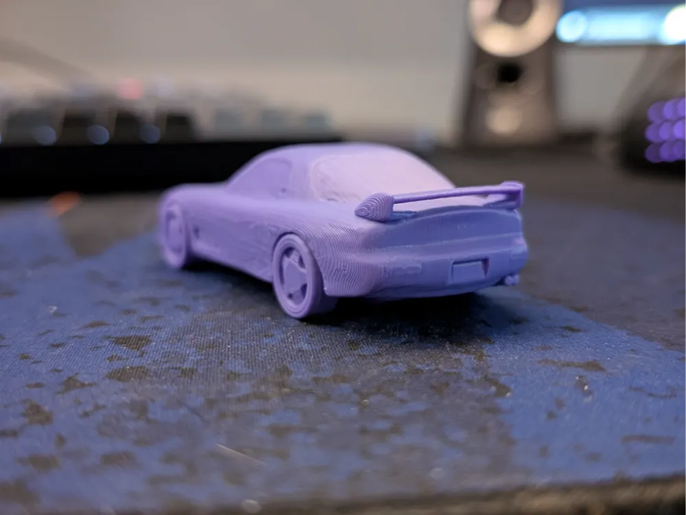 Mazda RX7 with moving wheels