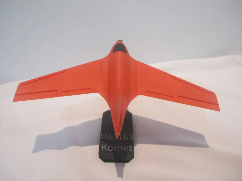 Me.163B Komet Aircraft Model., photo 4 of 4 - Me.163B Komet Aircraft Model. Toys & Games