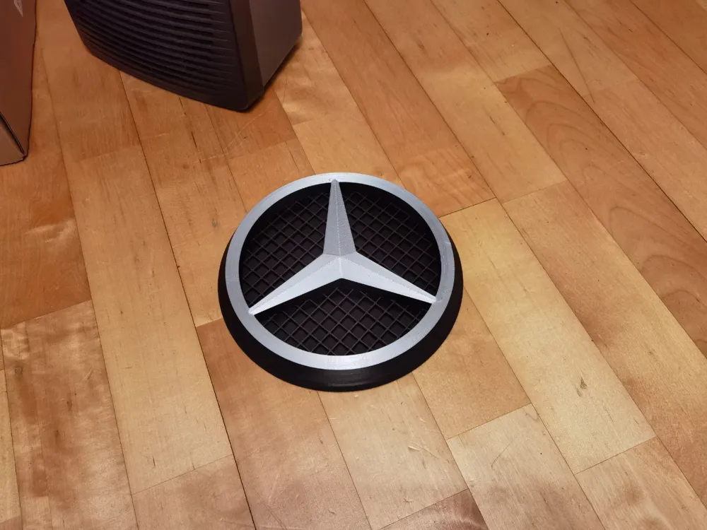 Mercedes Logo Ready