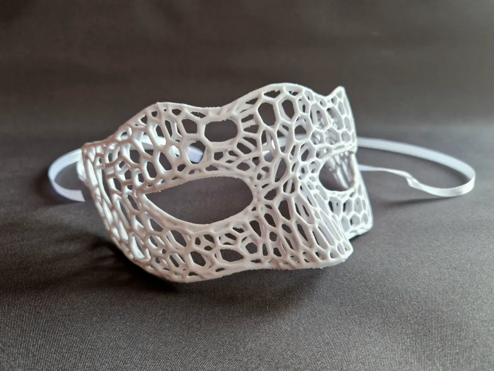 Meshy Mask for Masquerade or Halloween