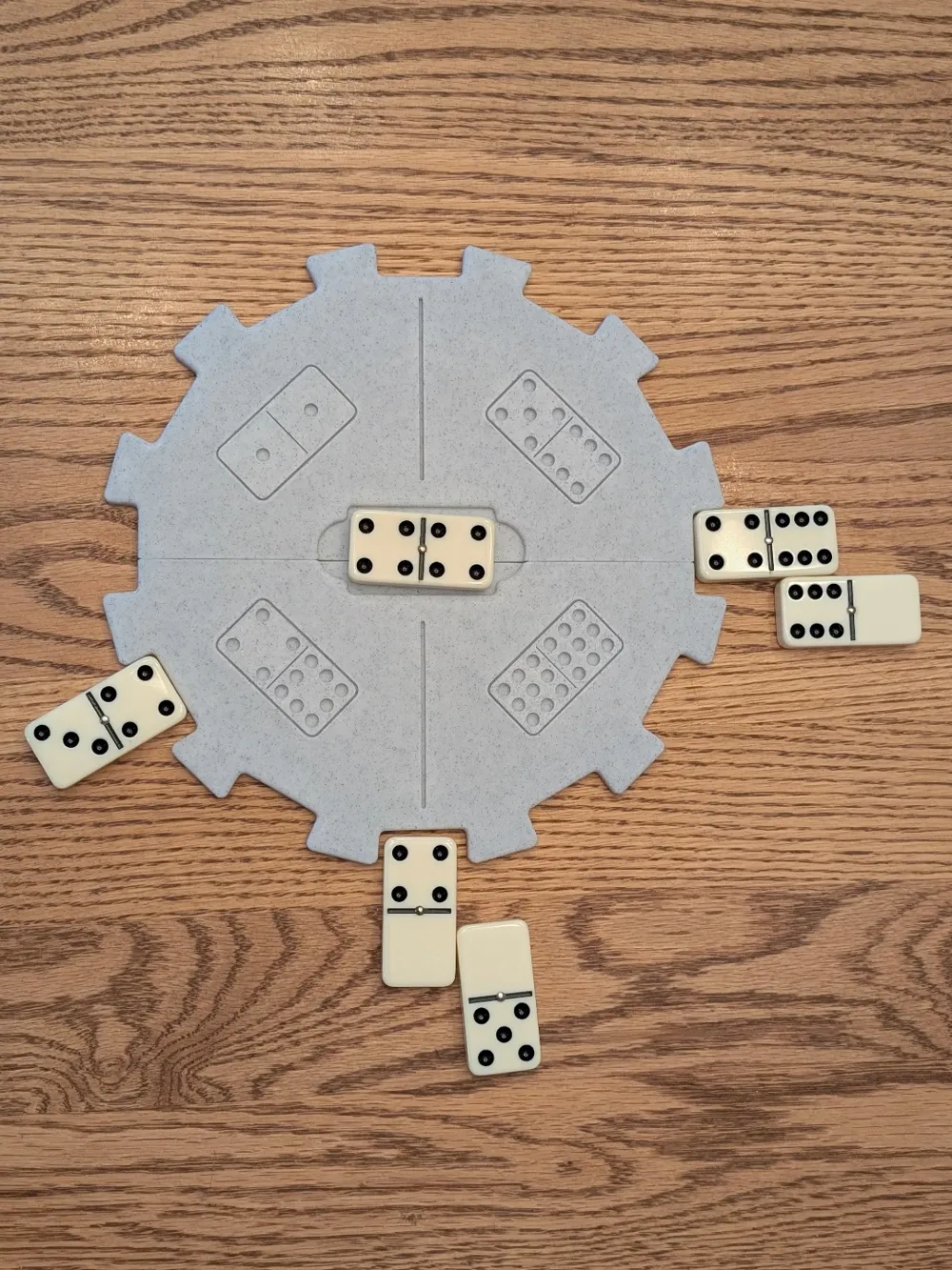 Mexican Train - Dominoes Hub, photo 3 of 4 - Classic Board Games & Game Sets, game