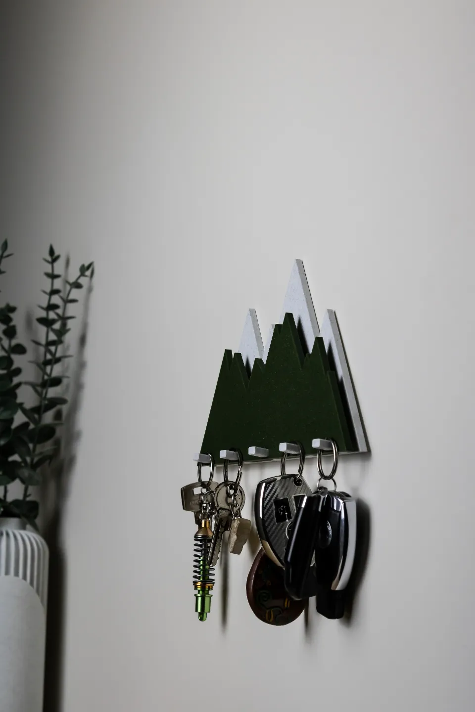 MH's key holder
