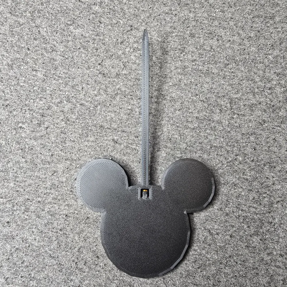 Mickey Luggage Tag, photo 3 of 4 - Mickey Luggage Tag Art