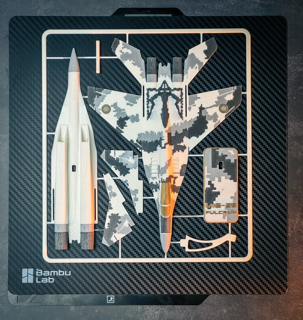 MIG-29 FULCRUM plane kit card, photo 4 of 4 - MIG-29 FULCRUM plane kit card Hobby & DIY