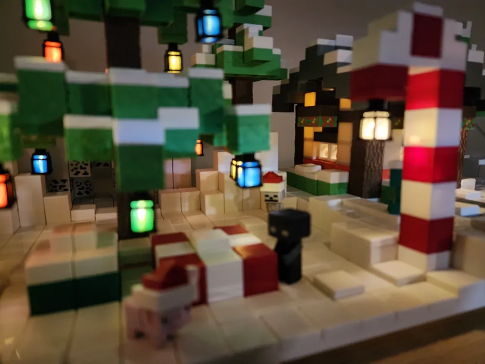 Minecraft-inspired Christmas House, photo 4 of 4 - Nativity Sets & Village Scenes, village