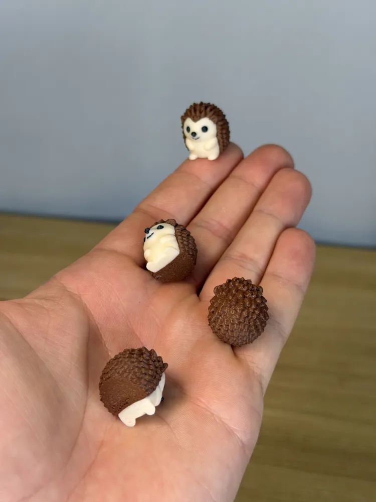 Mini Baby Hedgehog, photo 2 of 4 - Mini Baby Hedgehog Miniatures