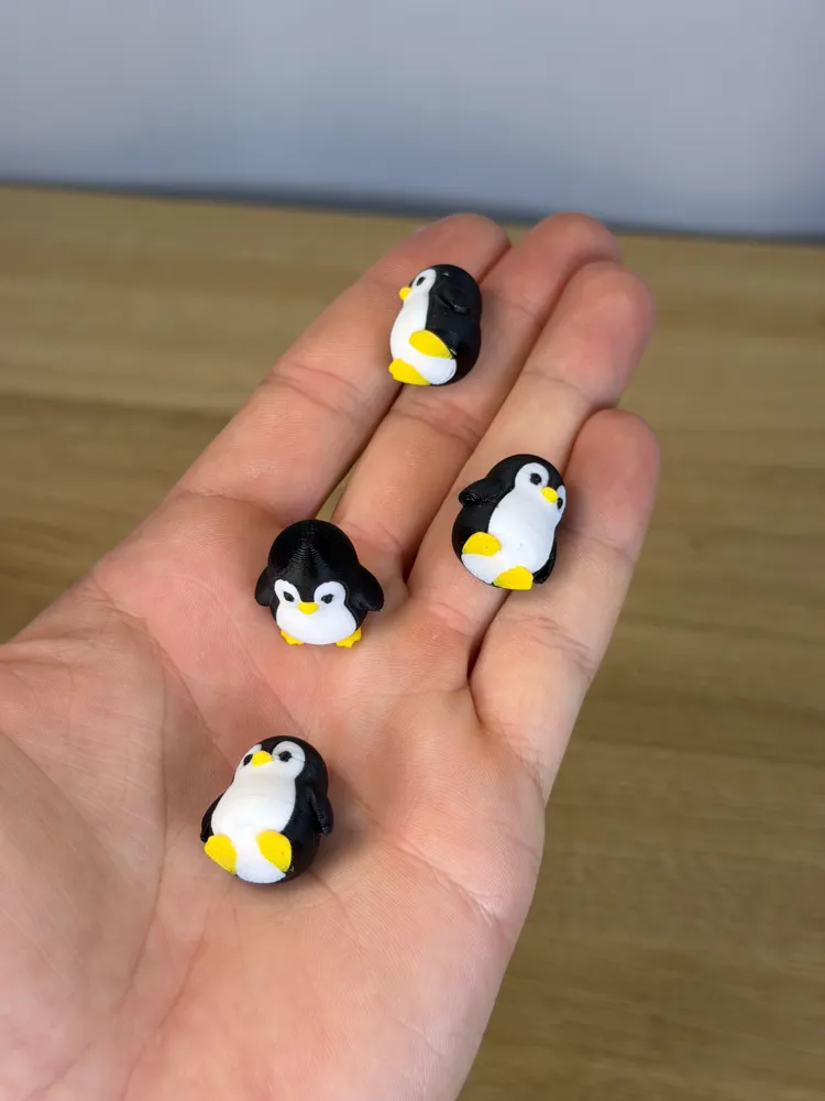 Mini Baby Penguin, photo 2 of 4 - Mini Baby Penguin Miniatures