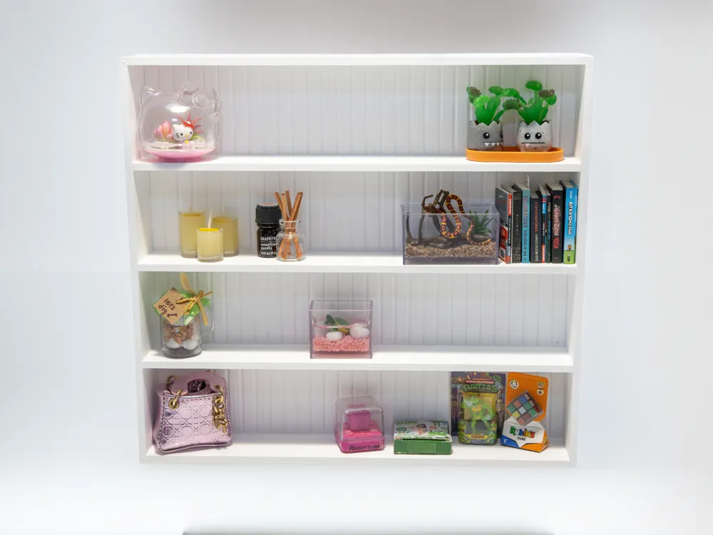 Mini Display Case, photo 4 of 4 - Mini Display Case Toys & Games