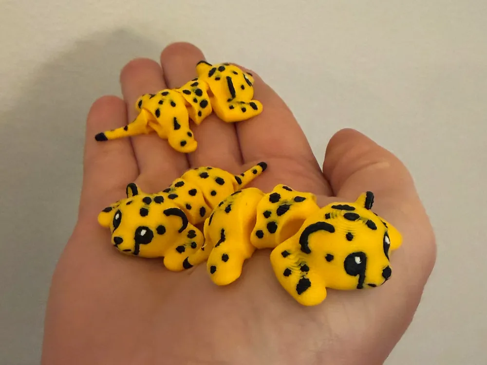Mini Flexi Cheetah, Big Cat, photo 4 of 4 - Mini Flexi Cheetah, Big Cat Miniatures