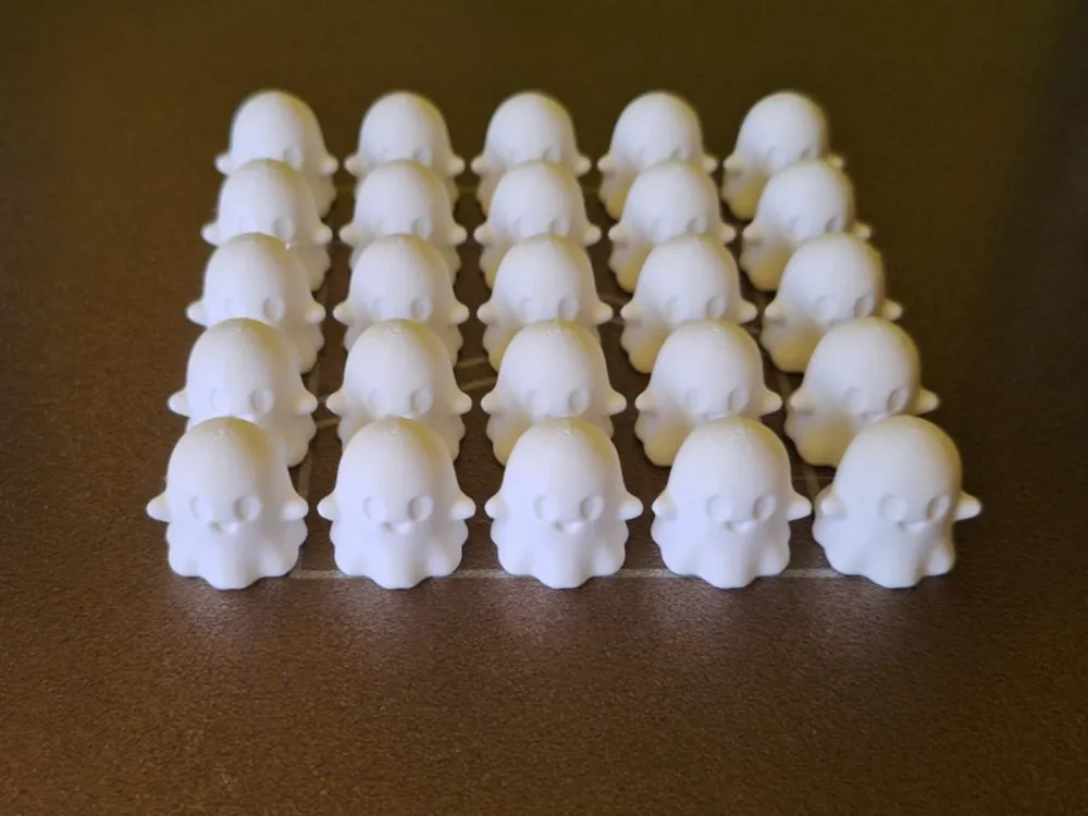 Mini Ghosts - 25 count, photo 2 of 3 - Mini Ghosts - 25 count Household