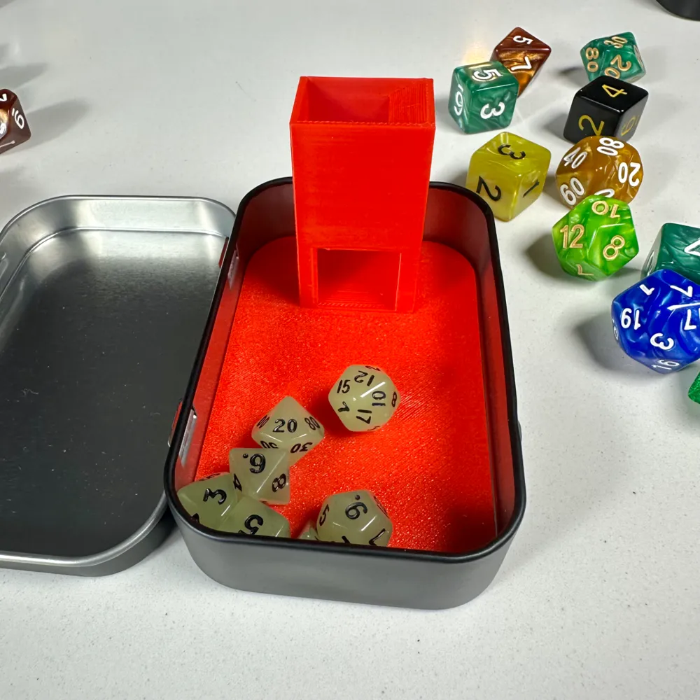 Mini Portable Dice Tower Insert For Tin Case, photo 3 of 4 - Mini Portable Dice Tower Insert For Tin Case Hobby & DIY