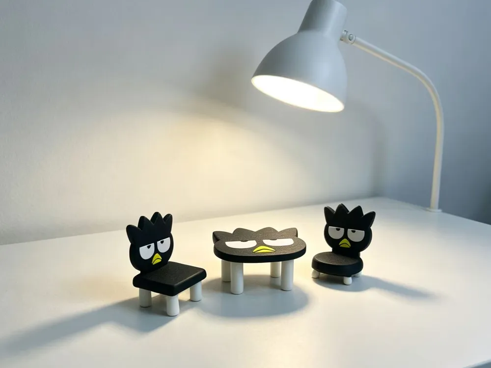 Badtz-Maru Miniature Table and Chair Set, photo 3 of 4 - Badtz-Maru Miniature Table and Chair Set Miniatures