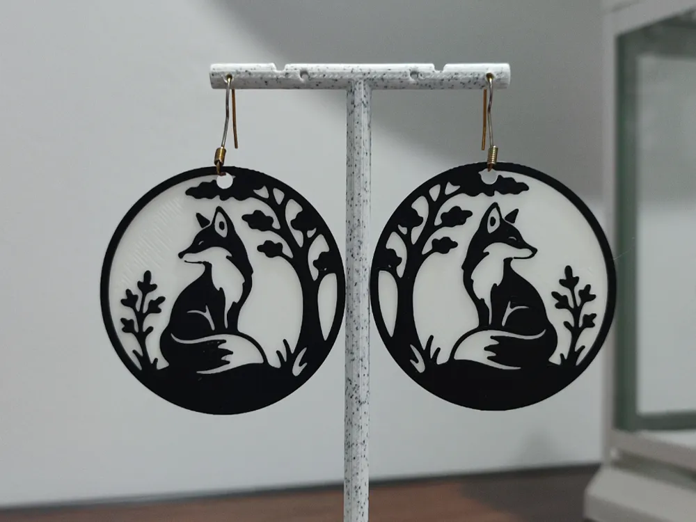 Aretes Kitsune Minimal