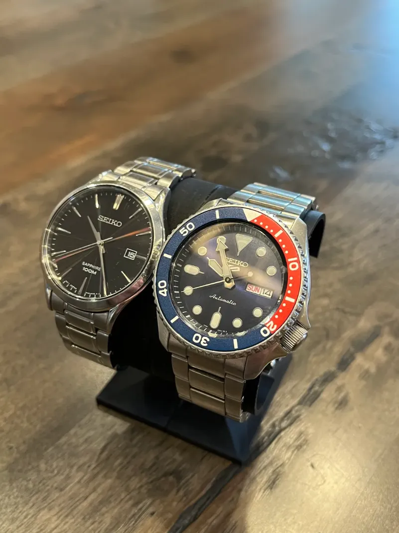 Minimalist Dual Watch Stand, photo 4 of 4 - Minimalist Dual Watch Stand Mobile & Device Accessories