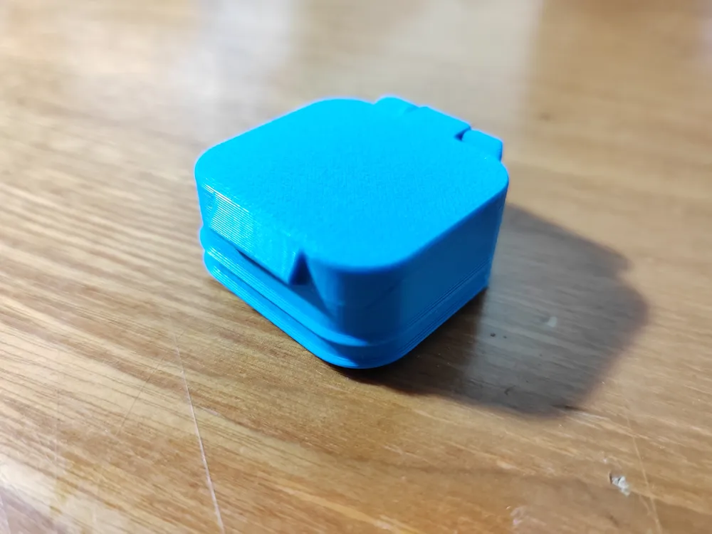 Minimalist Earplug Case, 7.5g, photo 3 of 4 - Minimalist Earplug Case, 7.5g Tools