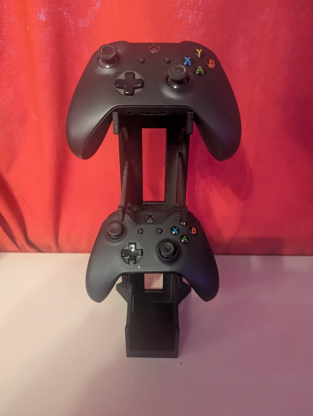 Minimalist Four Controller Stand, photo 2 of 4 - Minimalist Four Controller Stand Tools