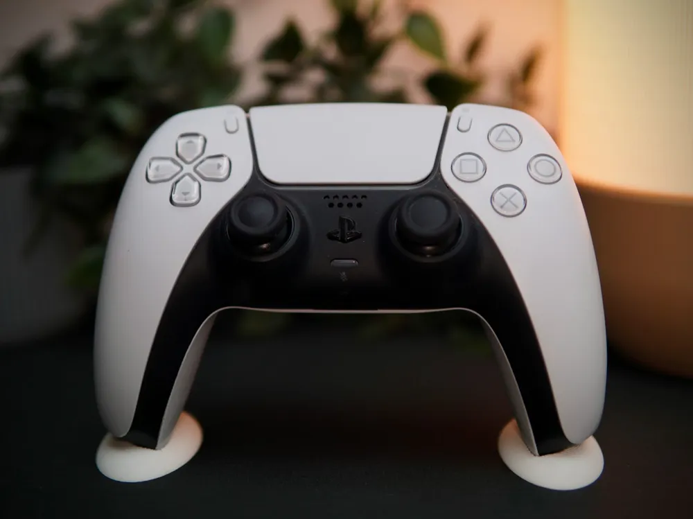 Minimalistic PS5 Controller Stand