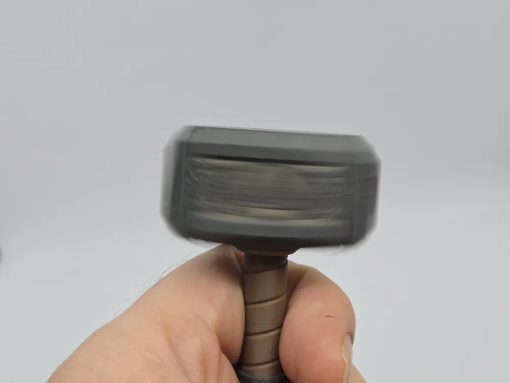 Mjölnir Keychain Fidget, Thor's Hammer, photo 4 of 4 - Mjölnir Keychain Fidget, Thor's Hammer Toys & Games