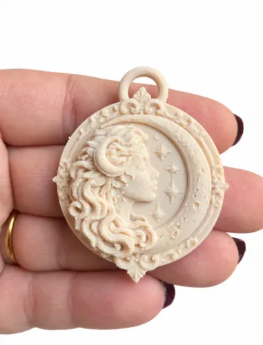 Moon Goddess Pendant & Ornament, photo 3 of 4 - Moon Goddess Pendant & Ornament Fashion