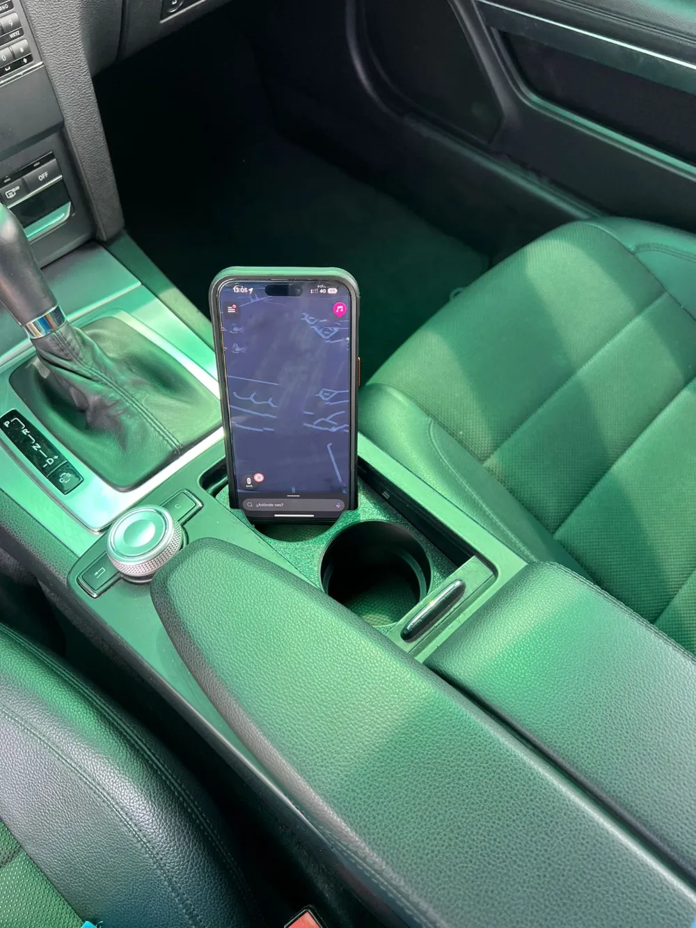 Multi Can Holder, Mercedes W204, W207, C207, A207, photo 3 of 4 - Cup Holders & Inserts, can adapter