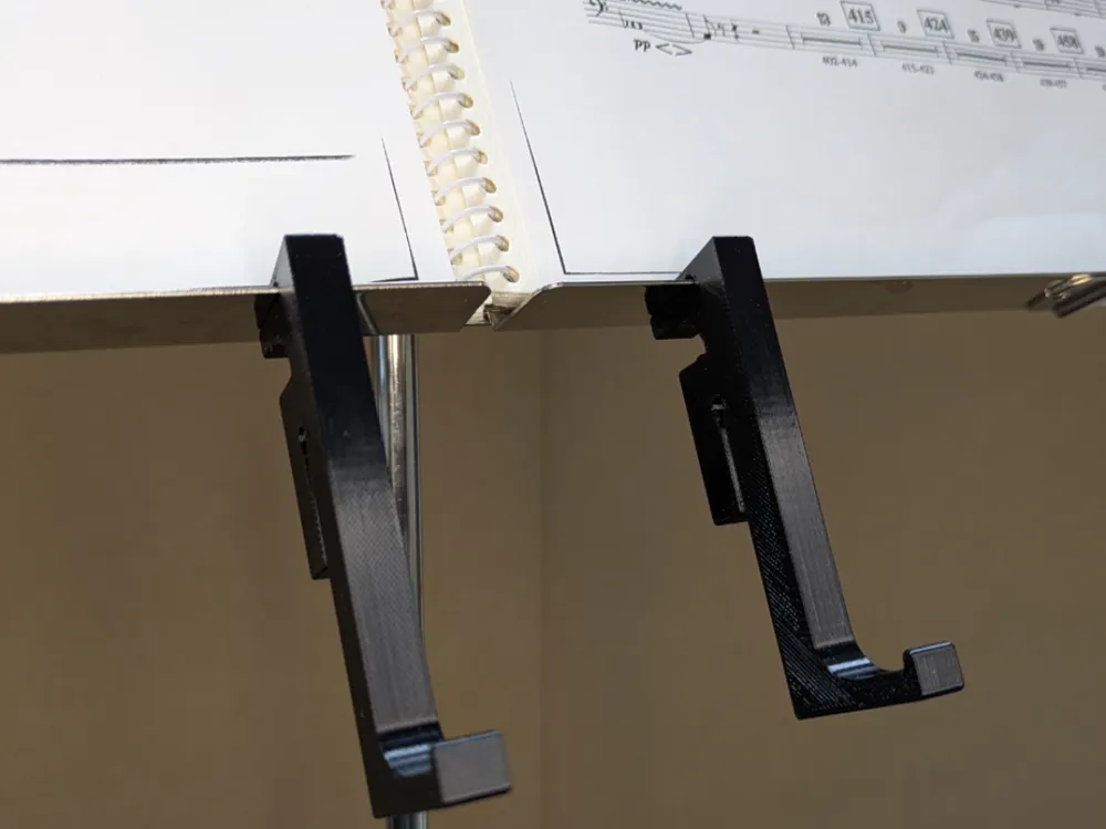Music Stand Clip-on Holder for Tuner or Smartphone