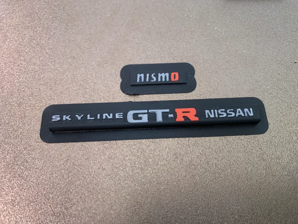Name plates for RB26DETT model, another view - Name Plates, skyline