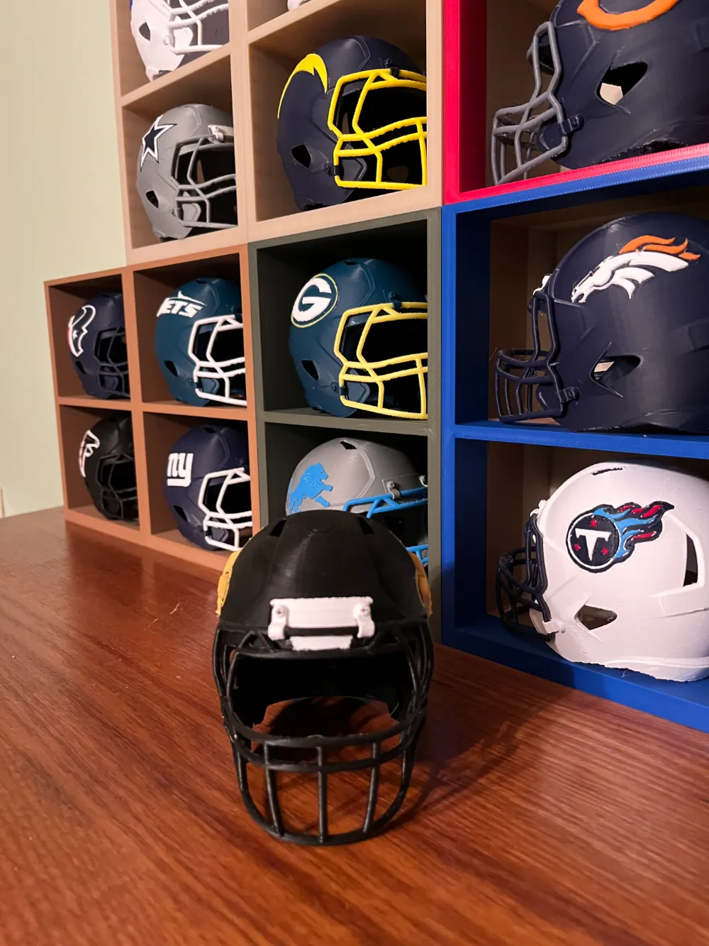 New Orleans Saints Football Helmet, photo 4 of 4 - New Orleans Saints Football Helmet Hobby & DIY