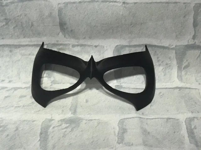 Nightwing Mask, DC Gotham Knights Night Wing Mask, photo 4 of 4 - Nightwing Mask, DC Gotham Knights Night Wing Mask Props & Cosplay