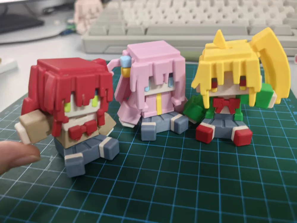 Itachi Hongxia Lonely Rock Pixel Style Doll required], photo 3 of 4 - Dolls & Pretend Play, rainbow summer