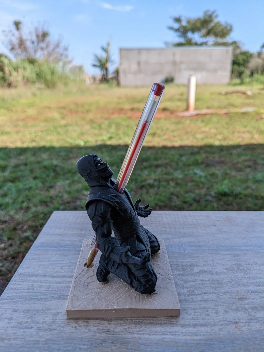 Noob Saibot (Mortal Kombat) Pen Holder, photo 2 of 5 - Character Pen Stands, fatality