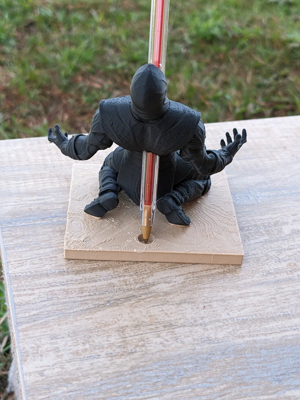 Noob Saibot (Mortal Kombat) Pen Holder, photo 3 of 5 - Character Pen Stands, Ninja