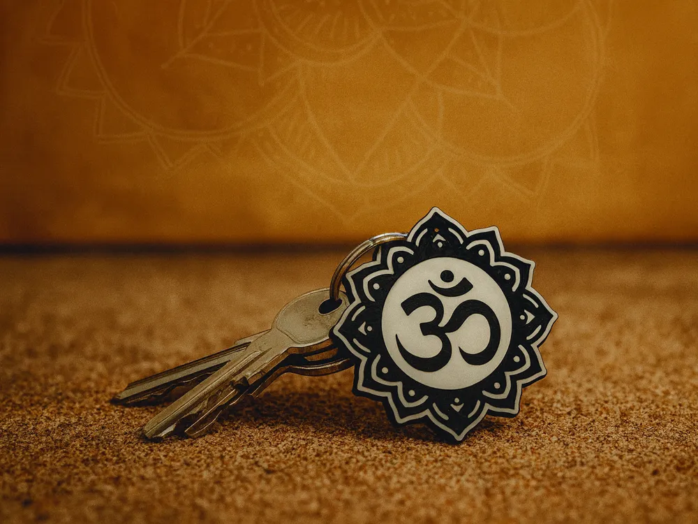 OM KEYCHAIN, photo 4 of 4 - OM KEYCHAIN Generative Art