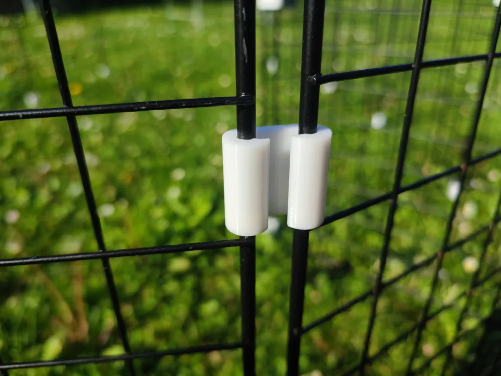 Outdoor Pet Fence - Cheap Cage Solution, photo 3 of 4 - Pet Accessories, garden