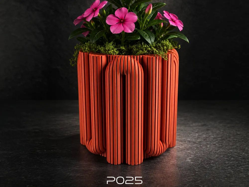 P025 Sculptural Planter: U-Rib Columns - Garden, in stock in India