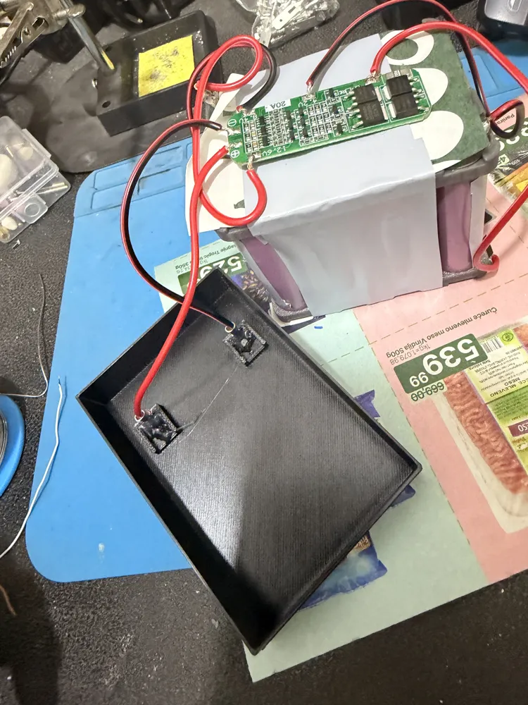 Parametric Battery Case DIY 18650 21700 Project, photo 4 of 4 - Parametric Battery Case DIY 18650 21700 Project Hobby & DIY