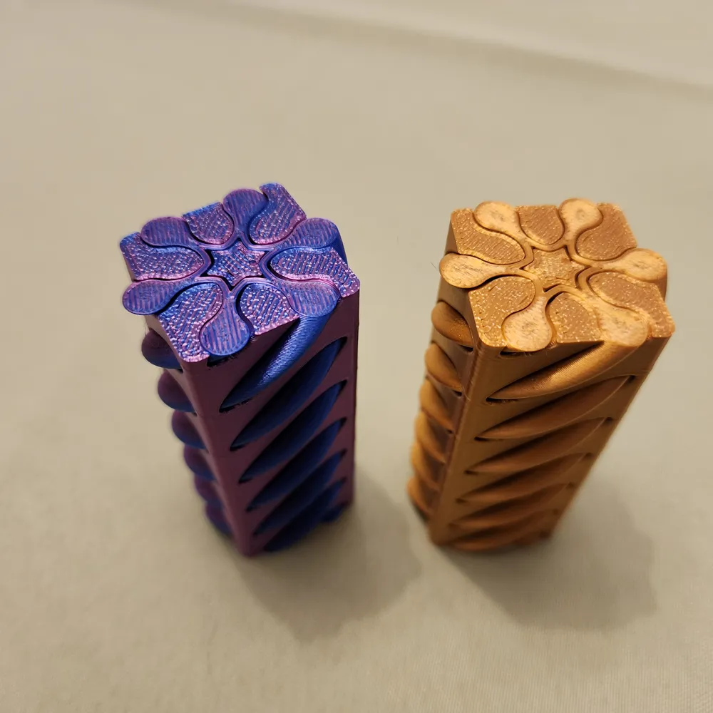 Passthrough Fidget in a Fidget, photo 4 of 4 - Passthrough Fidget in a Fidget Toys & Games