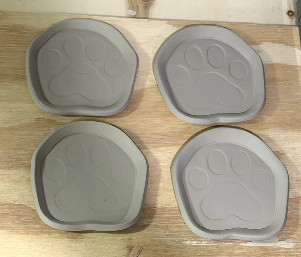 Pet Dish Press Plate and Cutter Set, photo 2 of 4 - Pet Dish Press Plate and Cutter Set Hobby & DIY