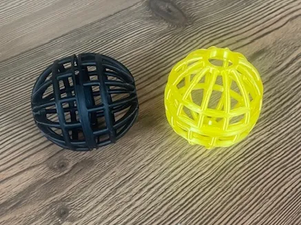Pet Toy Ball lockable Cats Dogs puppies Rats
