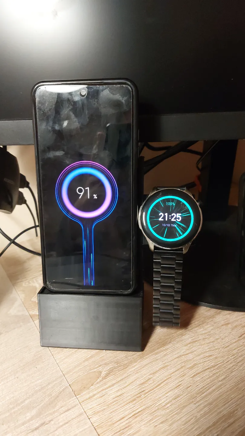 Phone and smartwatch stand + charger, photo 2 of 4 - Phone and smartwatch stand + charger Tools
