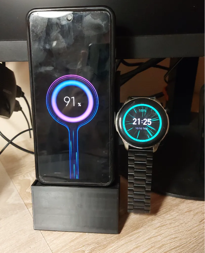 Phone and smartwatch stand + charger, photo 4 of 4 - Phone and smartwatch stand + charger Tools