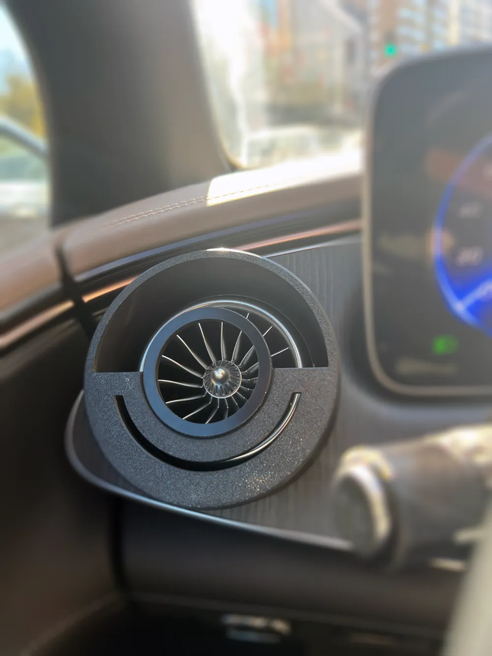 Phone Holder for Mercedes EQE, photo 2 of 4 - Phone Holder for Mercedes EQE Tools