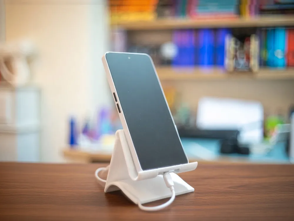 Phone stand - Minimal & Modern Stands, in stock in India