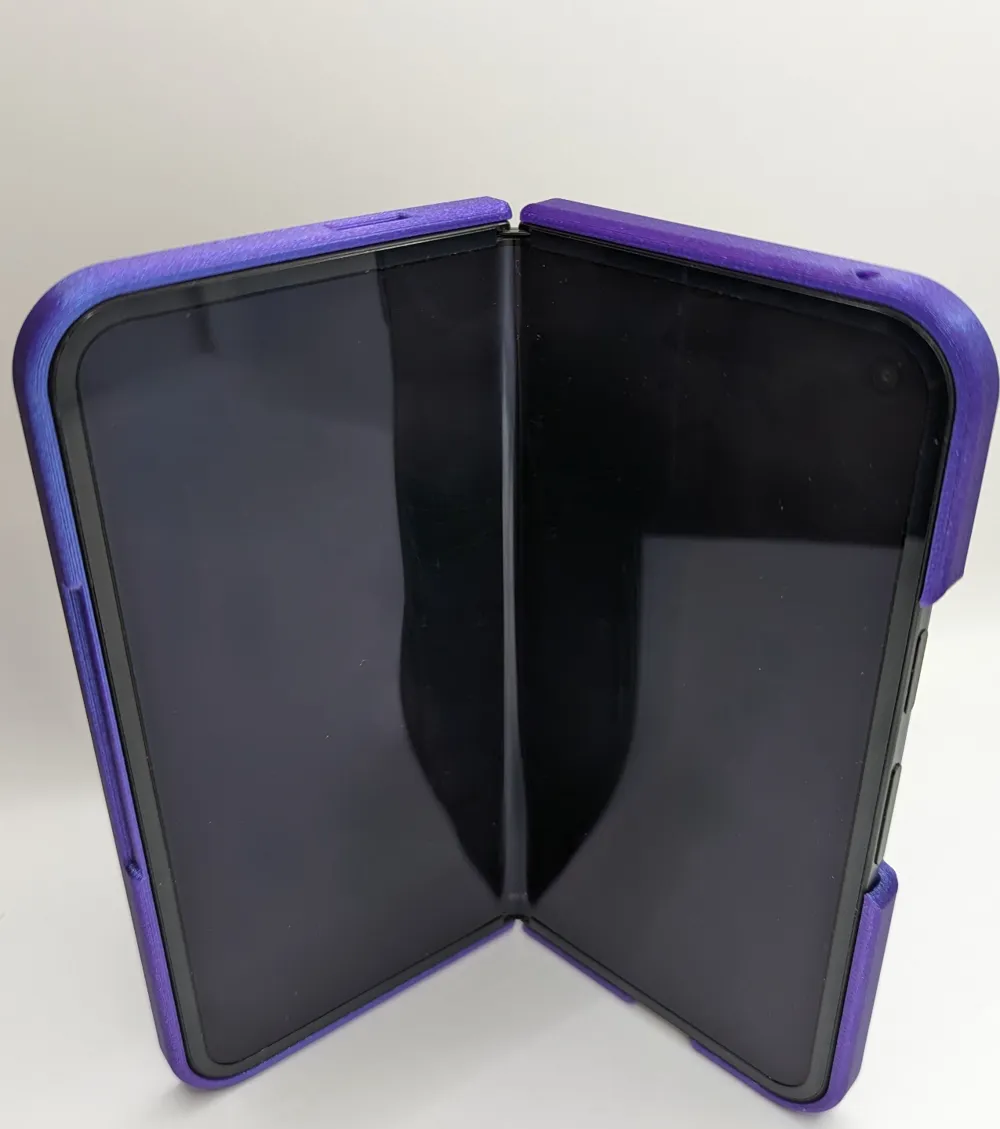 Pixel 9 Pro Fold Case, photo 2 of 4 - Pixel 9 Pro Fold Case Tools