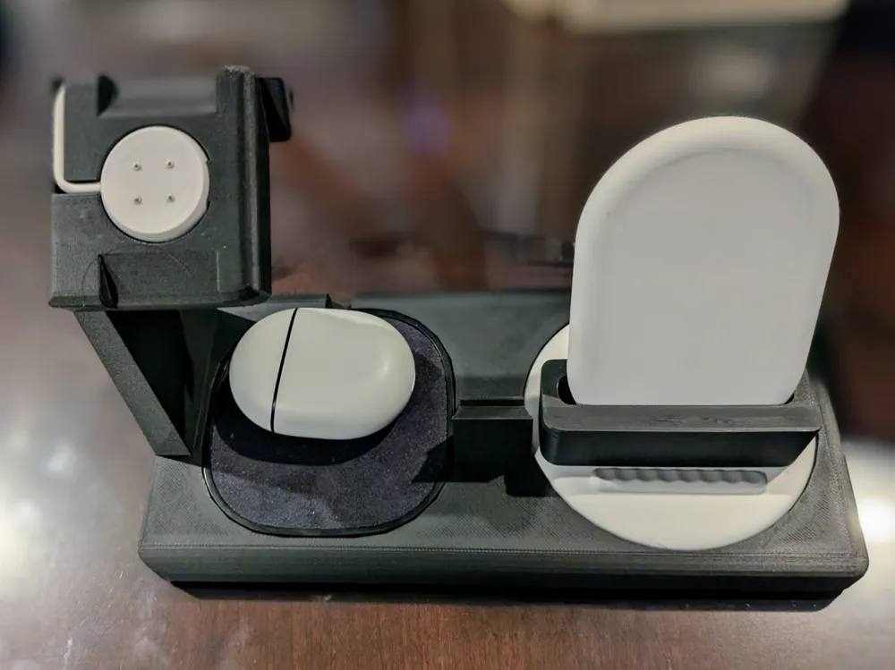 Pixel Device Desk Charging Stand (9 pro fold too) - Charging Stands & Docks, in stock in India