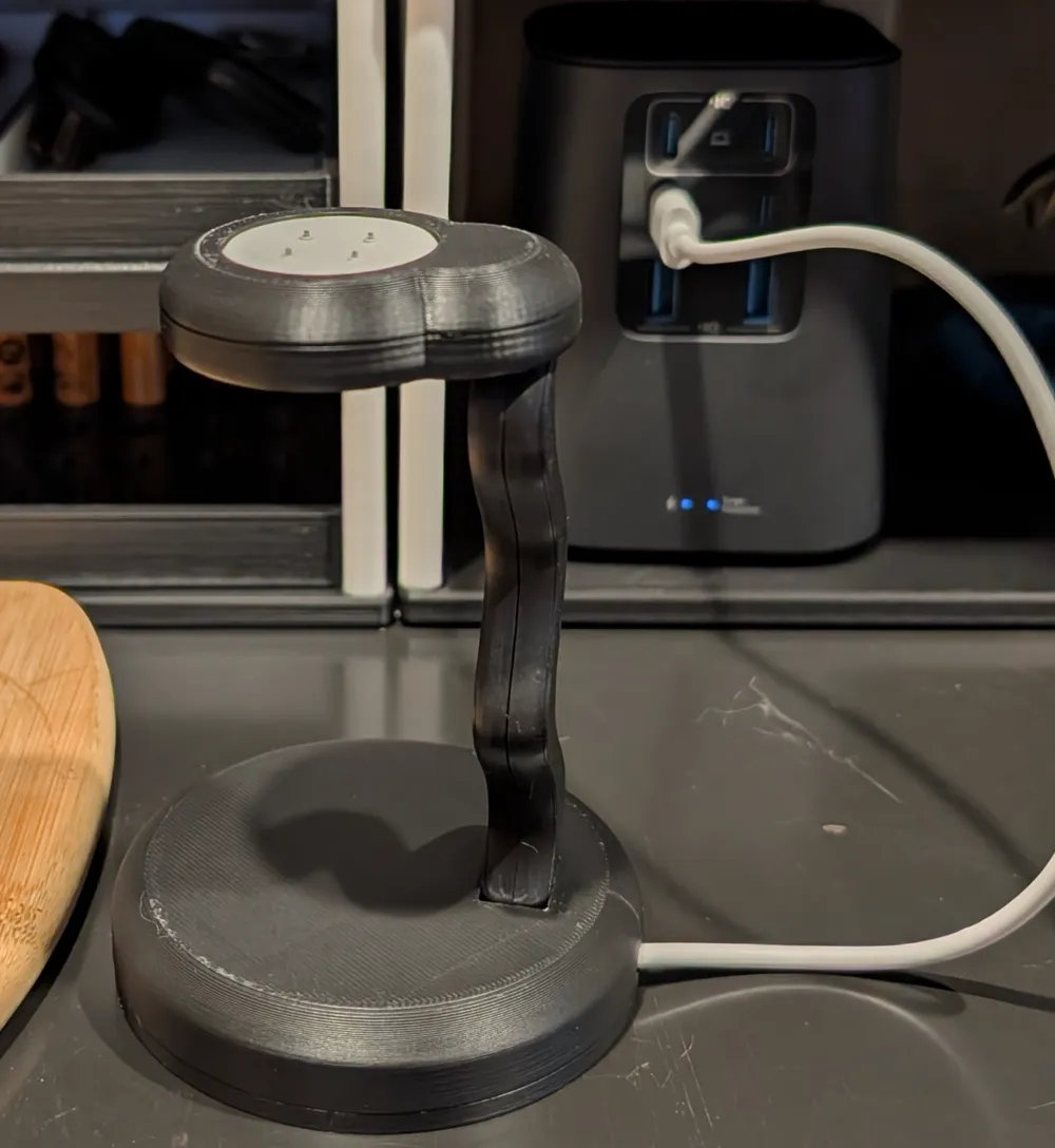 Pixel Watch 2/3 Charging Stand, photo 3 of 4 - Pixel Watch 2/3 Charging Stand Tools