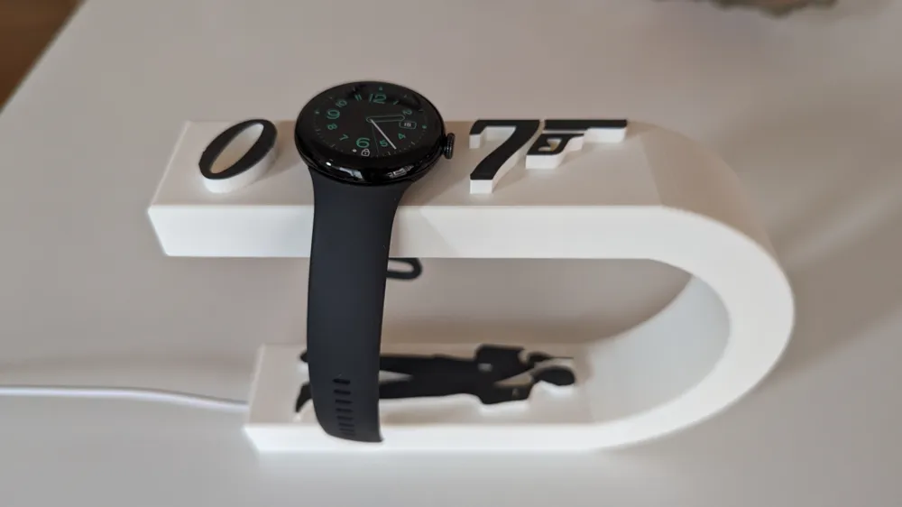 Pixel watch 2 charger holder James Bond style - Electronics, in stock in India