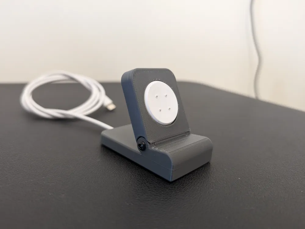 Pixel Watch 2 Travel Charger, photo 3 of 4 - Pixel Watch 2 Travel Charger Tools